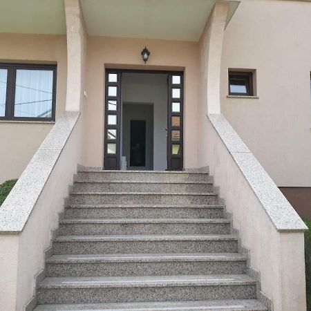 Apartman Kristian Daire Velika Gorica Dış mekan fotoğraf